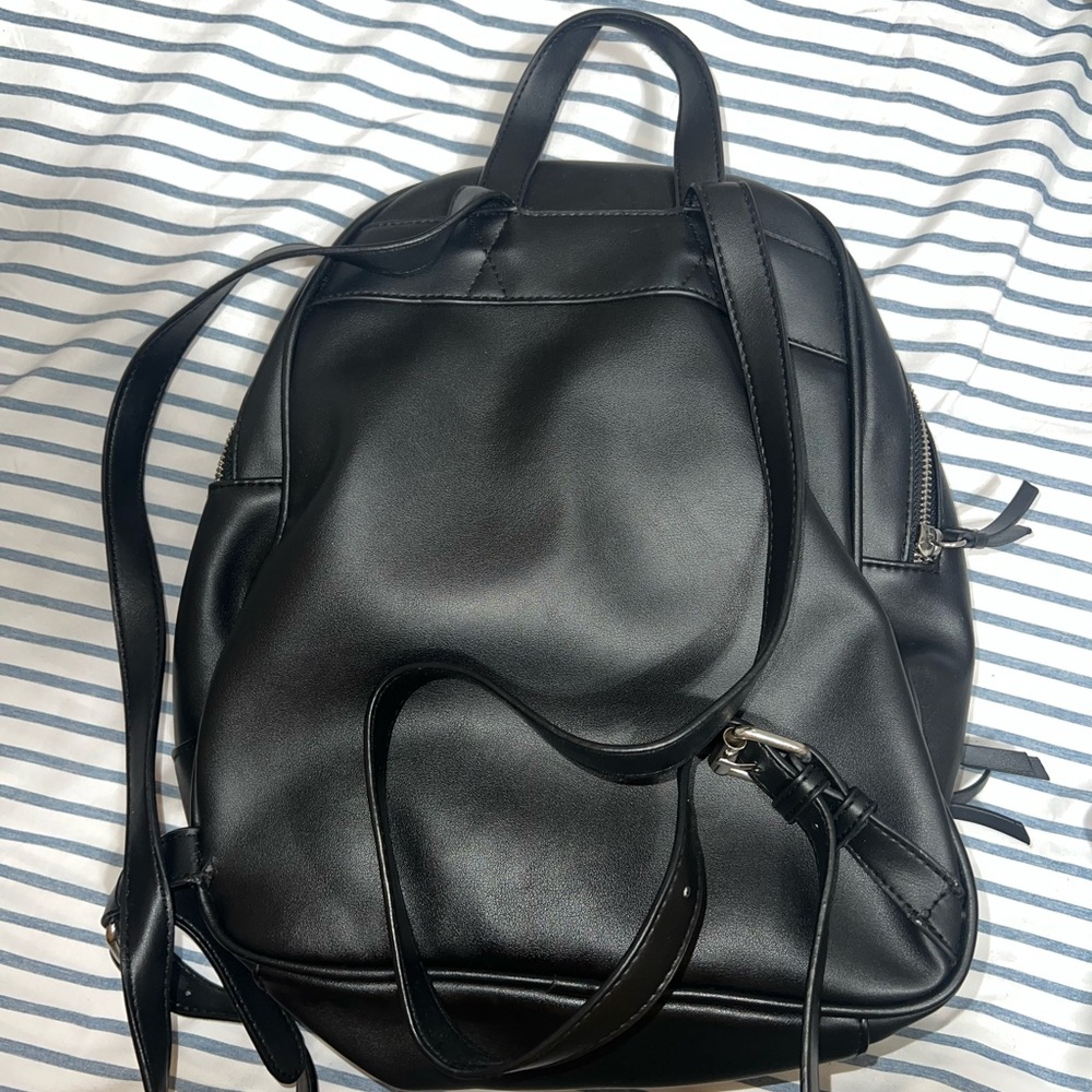 Backpack. - image 3